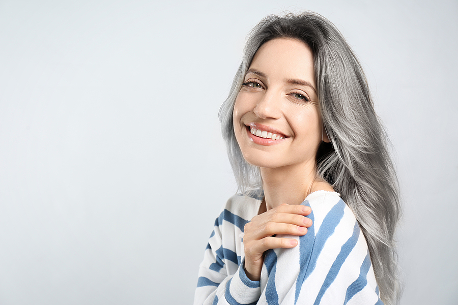 woman with grey hair 