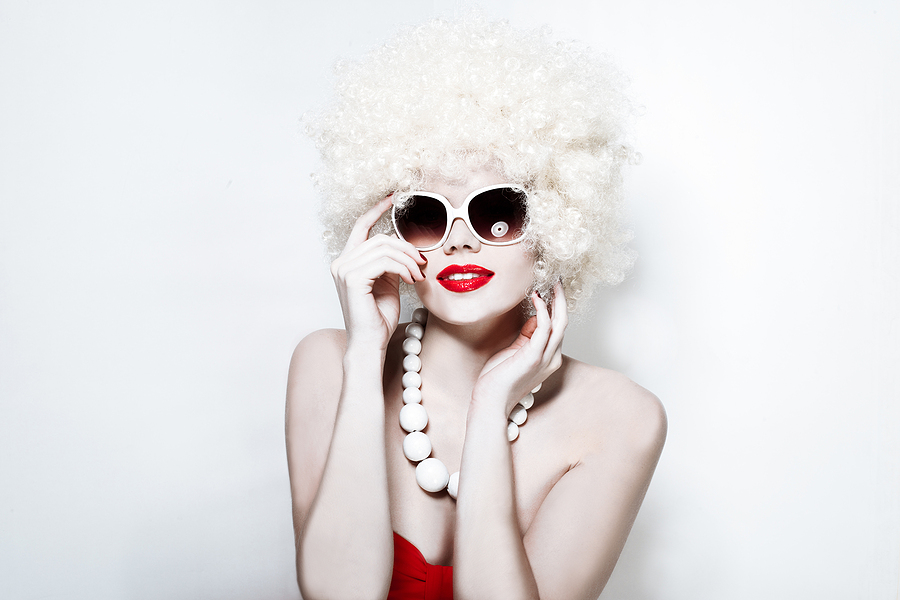 wig guide - lady wearing the right wig in philadelphia